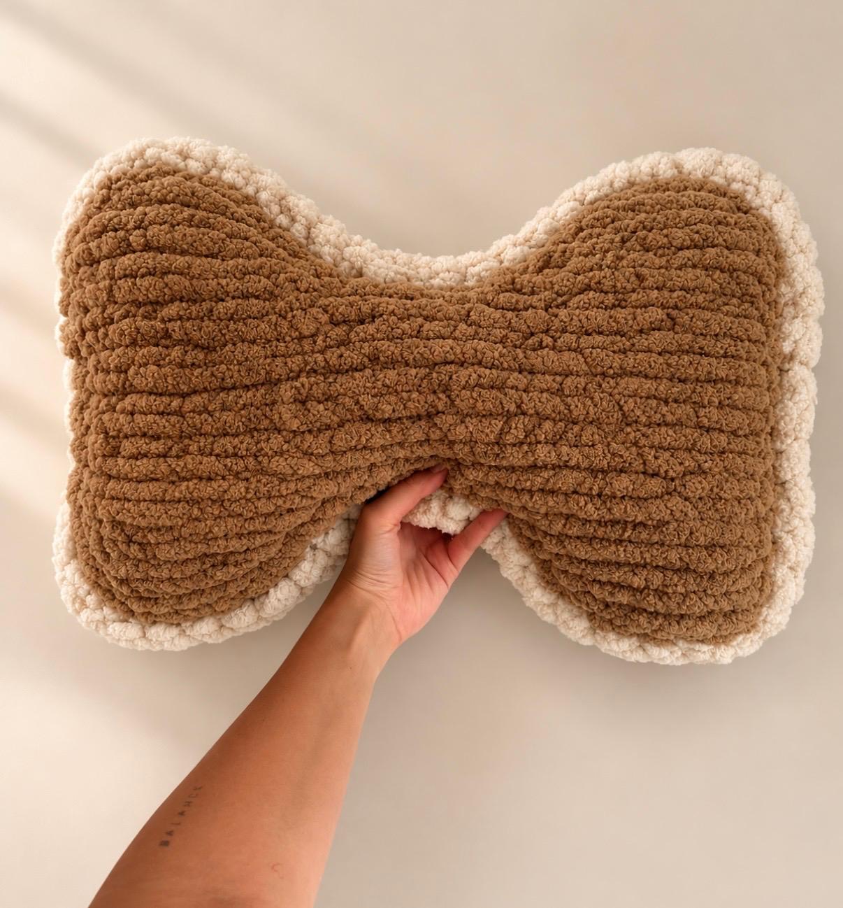 POOT. | Fluffy botkussen - handgemaakt